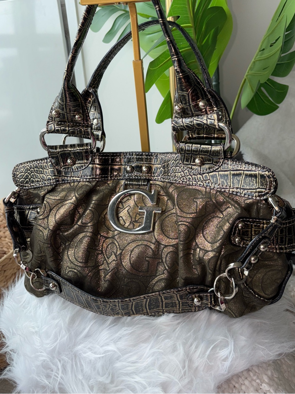 Vintage Y2K Guess Sundown Metallic Bronze Croc G Logo Monogram Shoulder Bag
